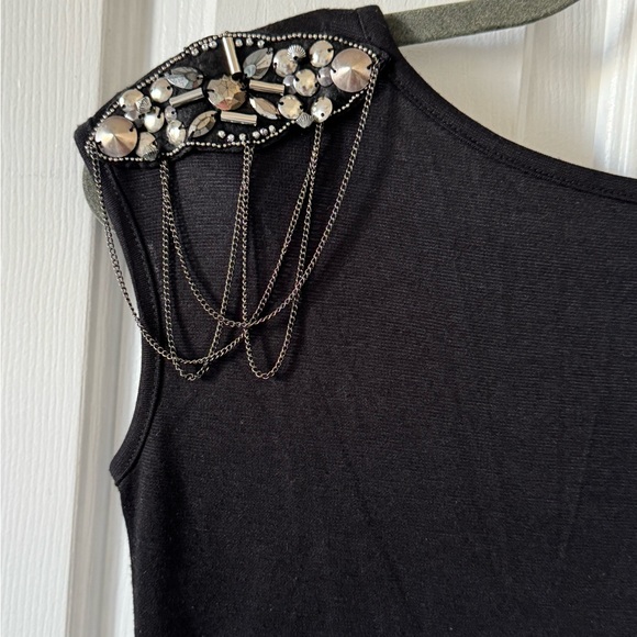 Kische Tunic/Top, S, Black, Brass Bling on Shoulders, boat neck Front, NWOT - Picture 10 of 12